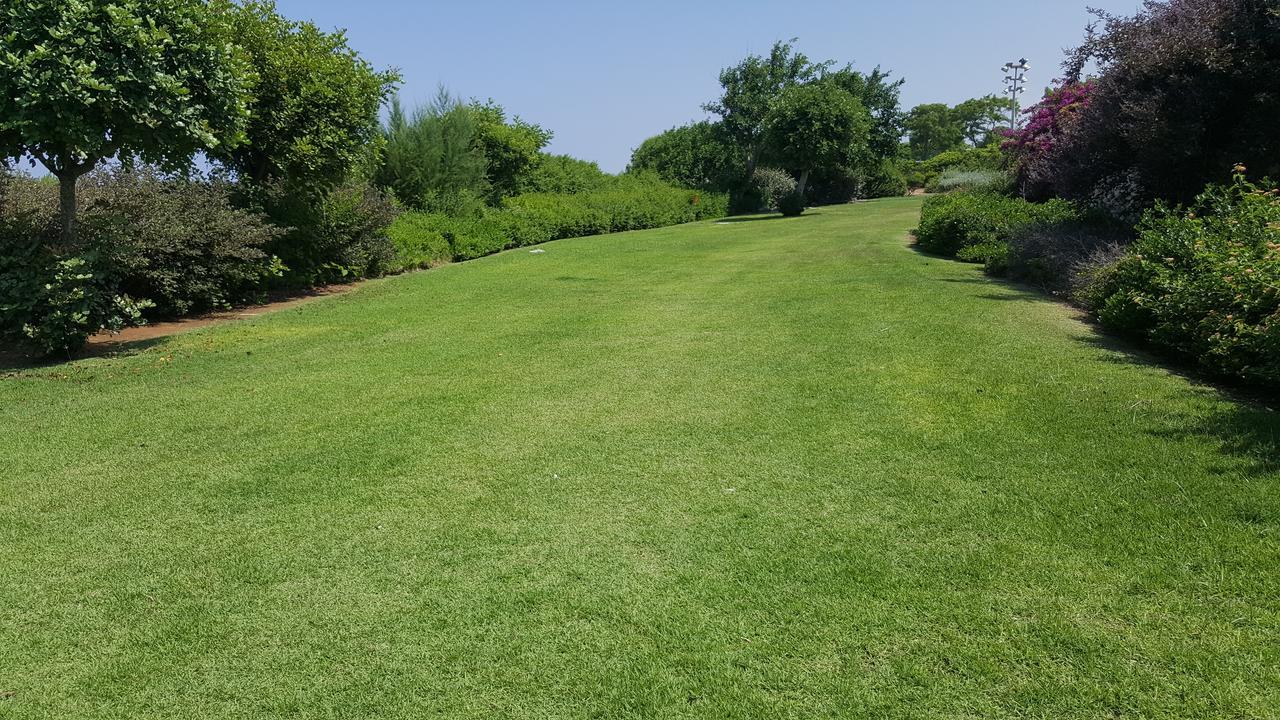 Neot Golf Caesarea Garden Apartment ภายนอก รูปภาพ