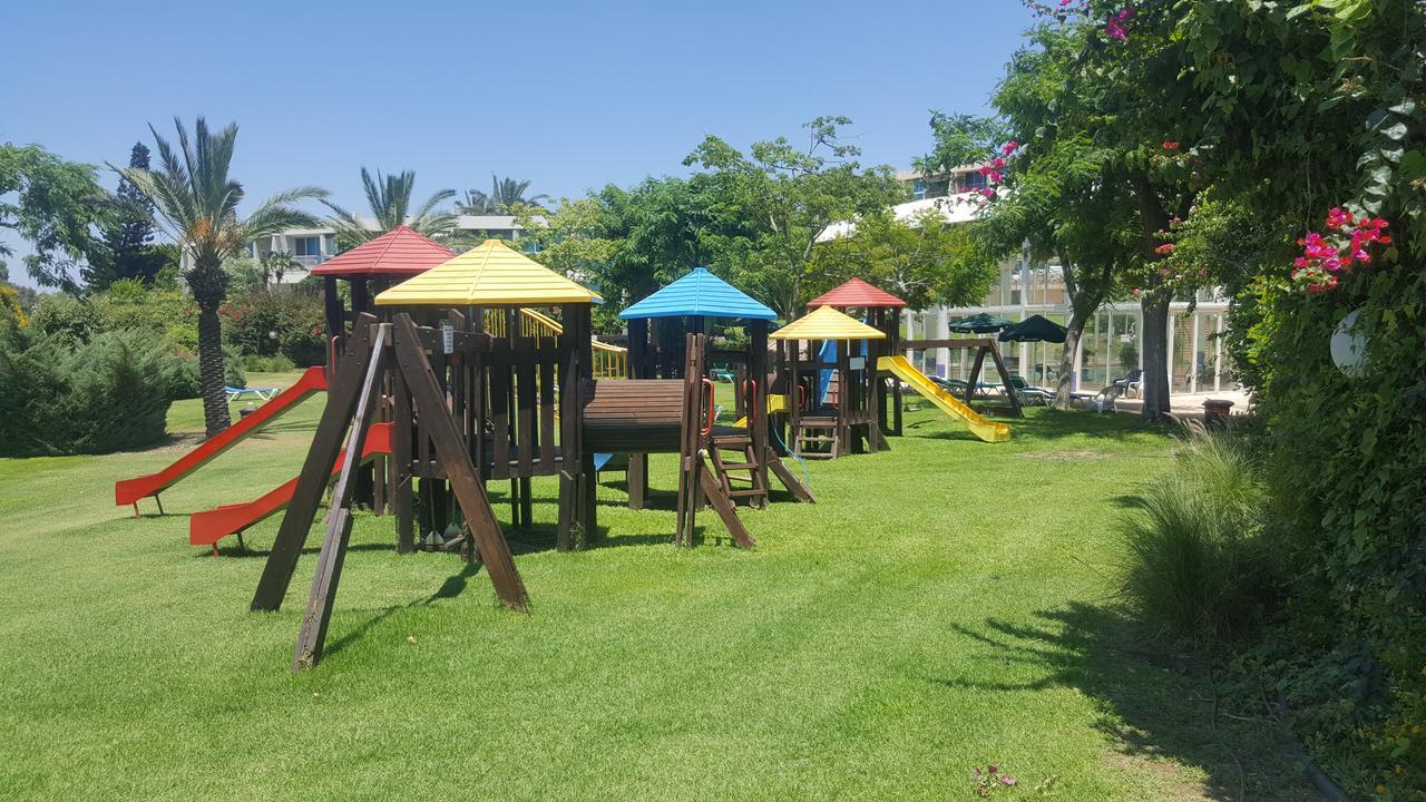 Neot Golf Caesarea Garden Apartment ภายนอก รูปภาพ